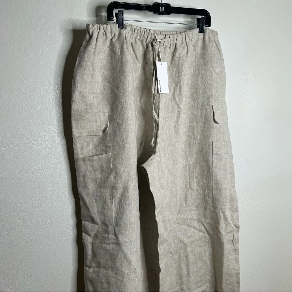 NWT Reformation 100% Linen Ethan Relaxed Fit Cargo Wide Leg Pant in Oatmeal